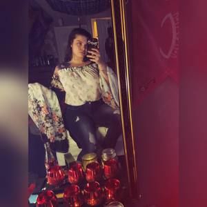 Meet your Posher, Sierra